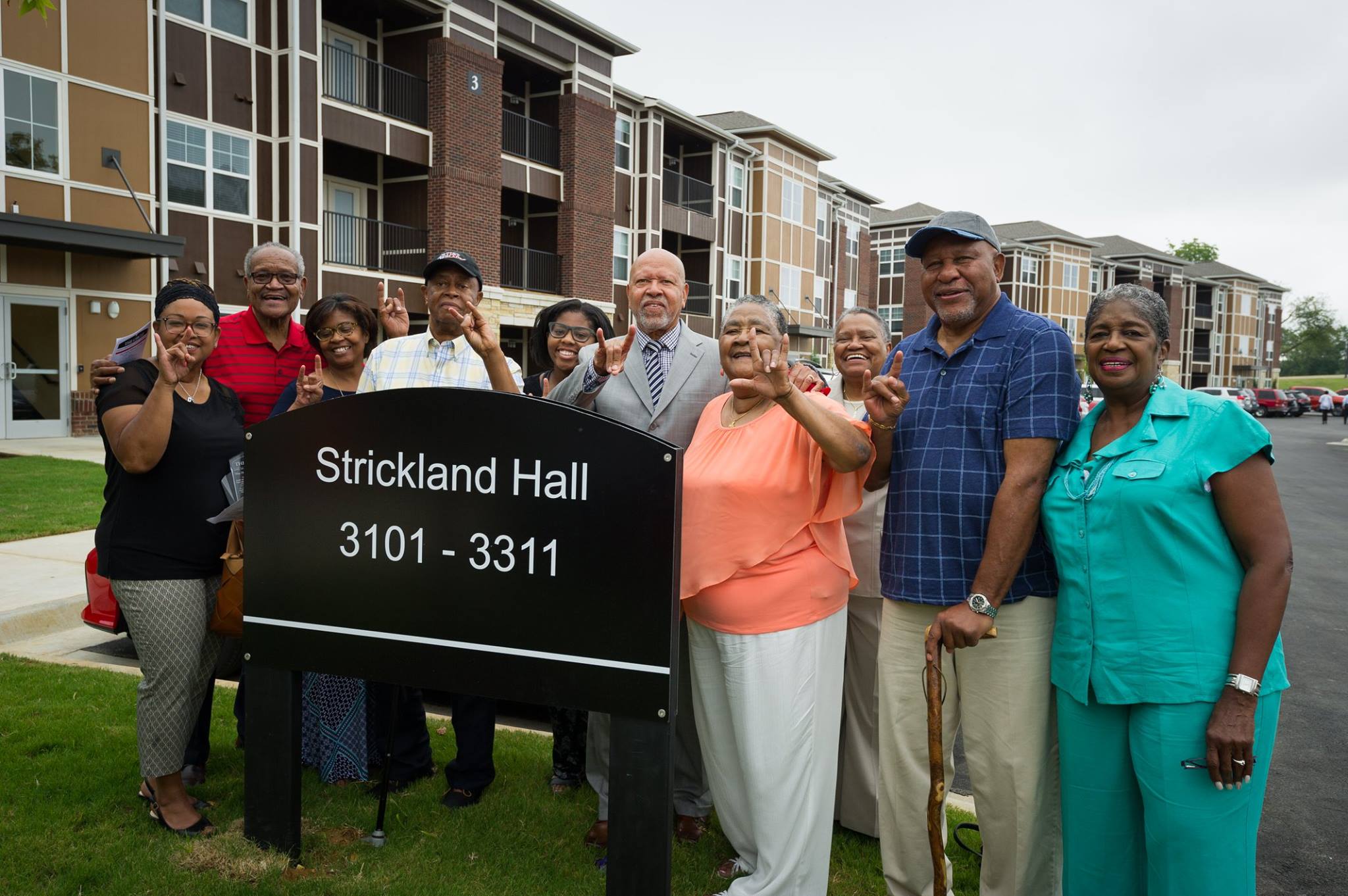 The Circle Ribbon Cutting